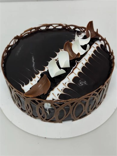 new design chocolate truffle cake decorating ide#cakedecorating #chocolate