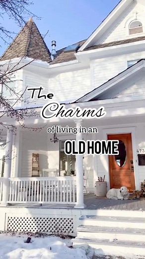 Exploring the Charm of My 118-Year-Old Victorian Home