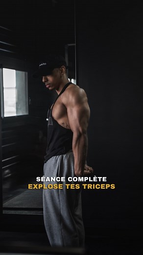 Séance Triceps 👇🏾 ➡️ Dips entre 2 bancs : 4 x 8 à 10 reps ➡️ Extensions nuque : 4 x 8 à 10 reps ➡️ Extensions corde : 4 x 8 à 10 reps ➡️ 2 à 3 minutes de récupération entre les séries et les exercices. ➡️ Tu peux effectuer cette séance 1 à 2x / semaine suivant ton niveau et tes disponibilités. ➡️ Si tu l’effectues 2x / semaine réduis le nombre de série afin de ne pas dépasser 20 séries / semaine. _ _ _ _ _ _ _ _ _ _ _ _ Maël, coach diplômé expert en transformation physique pour les hommes. Rej
