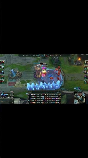 Feeded Master Yi wants to dive Anivia... he is Master btw