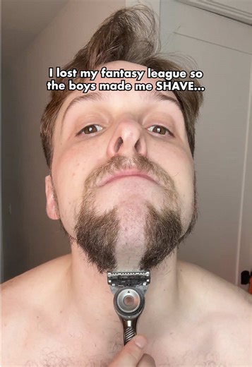 Game Day Grooming: Gillette's NFL Licensed Razor