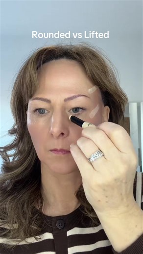 Rounded vs Lifted Makeup: Which Look Do You Prefer?