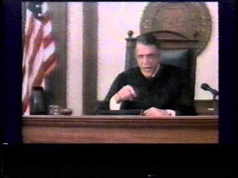 Headline News - Death of actor Fred Gwynne, July 1993