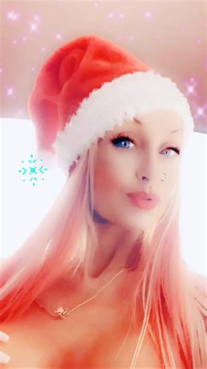 AlienBarbieDoll (@alienbarbiedolltiktok)’s videos with Carol Of The Bells - Callann Lane