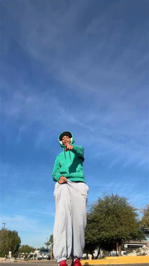 Bri’Skiii🩶 on Instagram: "lil booties matter! • • • • #explorepage #explore #reels #dance"