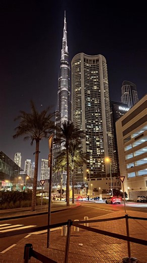 Explore Dubai's Stunning Landmarks and Scenery