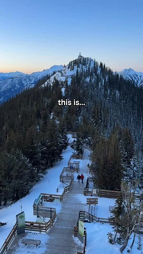 Summer? Don’t know her. I’ll be stuck in this fairytale for the foreseeable future. Visiting in December? ❄️ Commet DEC and I’ll send our full guide! #canadianrockies #banff #alberta #banffnationalpark #decemberinbanff | The Banff Blog