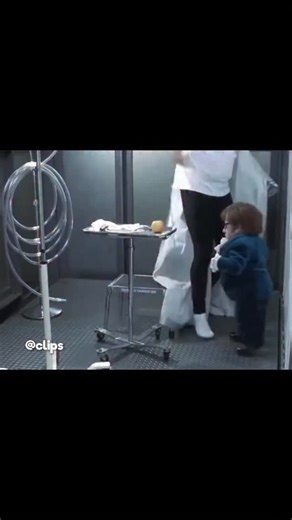 suresh Regar on Instagram: "🕺Interesting fact: Austin Powers (1997-2002) - Mike Myers based the character's voice and mannerisms on his own father, who used to wake him up in the middle of the night to watch British comedy troupes like Monty Python. Myers played multiple roles in each film, eventually playing four different characters in Goldmember: Austin, Dr. Evil, Fat Bastard, and Goldmember. The character of Dr. Evil was originally a parody of Bond villains like Blofeld, but Myers' specific