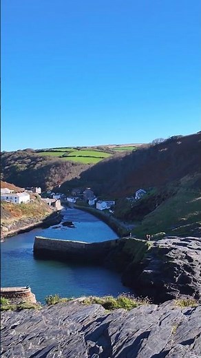 Discover The Charming Beauty Of Boscastle Village And Harbour In Cornwall