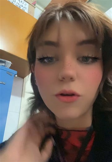 #stitch with @🐰💗 otra vez tuve que avalar algo que ya dije anteriormente 🫠🙄 #bakugou #shiftingrealities #humor #myheroacadamia #mha #bakugo #BAKUGO