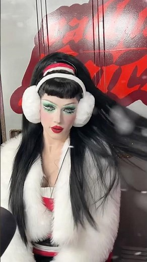 Spice’s holiday doll makeup transformation #christmas
