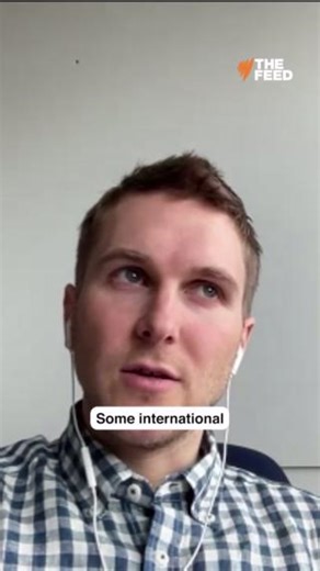 Australian students are among those affected by Donald Trump's sweeping changes to US immigration policy. An Australian Harvard graduate spoke to The Feed about how students have been impacted. #donaldtrump #us #news | The Feed SBS