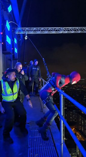 491K views · 4.8K reactions | Rooftop Swing Test | Spider-Man BTS #bts #behindthescene #spiderman | Cinematic Backstage | Facebook