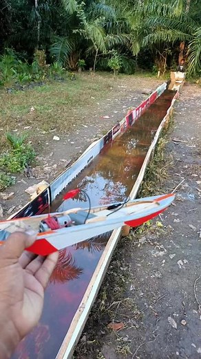 Miniature RC Boat Drag Race | DIY Ketinting Mini Kapal Balap | RC Speedboat Racing