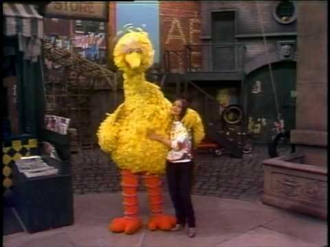1798 - Big Bird & Crystal Gayle Sing "Songs"