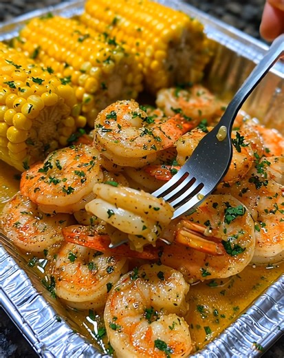 31K views · 304 reactions | Garlic Butter Shrimp with Corn on the Cob...