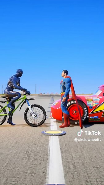 Hulk vs Spider-Man: Epic Battle in GTA 5 Gameplay