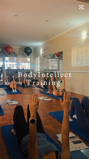 A new journey has begun ✨ We’re celebrating our January BodyIntellect Pilates students who’ve just completed their first week of training in studio and online. 🎉 We’re so excited to have you begin this journey with us 🤍 This course is about more than movement—it’s about understanding the body, building confidence, and growing into the teacher you’re becoming. Trust the process, stay curious, and enjoy every step. You are supported! 💪🧠✨ This internationally respected course Body Intellect Edu