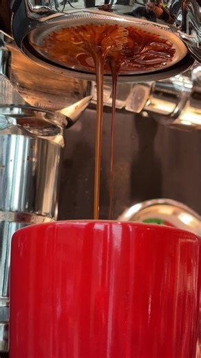 One jumbo coffee, please! 🥱