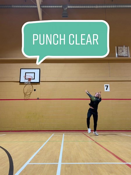 Mastering the Perfect Badminton Punch Clear: Tips and Techniques