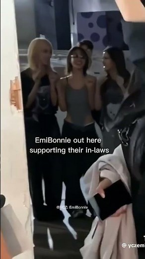 #emibonnie #bonniepattraphus #emithasorn #gmmtv #emiamily #moonshadow #beonnie #thaigl #wlw