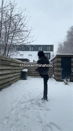 Explore 90's Myanmar Music Culture