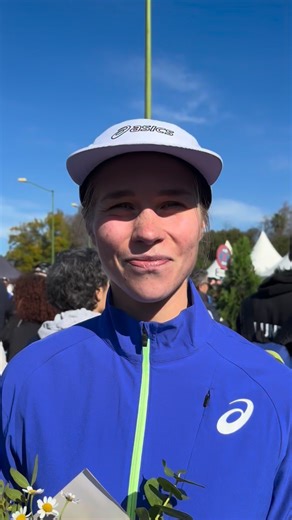 Alisa Vainio 2:20:39 is the female winner and set a new Finland 🇫🇮 record 🙌🏼🙌🏼🙌🏼 | Zurich Maratón de Sevilla