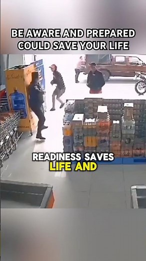 Security Guard Stops Armed Attacker - Quick Reaction Saves Lives #shorts
