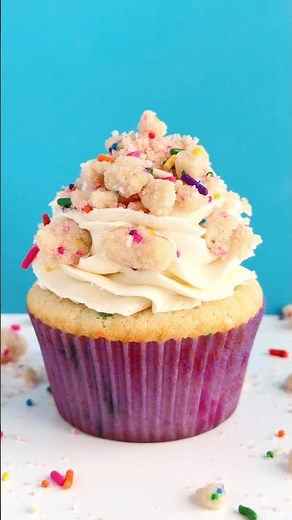 Birthday Cake Cupcakes | Cake Me Home Tonight