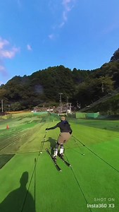 Sun Village Akane - Ski at One of Japan’s Largest Artificial Grass Ski Hills! Sun Village Akane is located on the side of Mt. Sangun, which straddles the border of Iizuka and Chikushino cities. It’s loaded with facilities, including a campground, lodging, and more. Sun Village Akane is also famous for having one of Japan’s largest artificial grass ski hills! Beginners as well as advanced skiers can enjoy the authentic thrill of skiing in every season on the 40-meter-wide, 280-meter-long slope, w