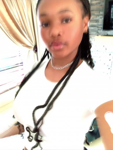 Cheeks💕 ♱ (@sandii..cheeks)’s videos with original sound - 𝕮𝖆𝖑𝖍𝖔𝖚𝖓™⋆