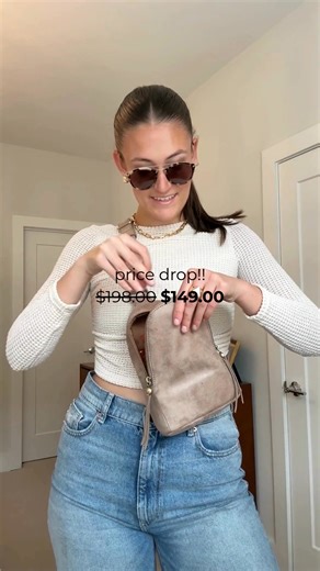 The bag that sold out 7X! Now 25% Off for National Handbag Day🤩 | HOBO