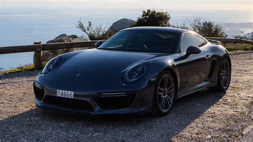 What it’s like driving a 750hp Porsche