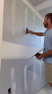 Grindin' out this basement with the LEVEL5 knife & hawk setup 🔥 👉 @cshaferconstruction 👊 | LEVEL5 Tools