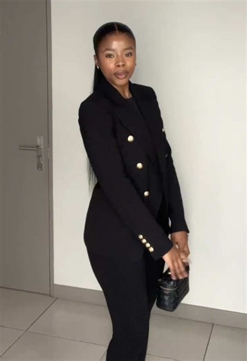 Out of My Shell: Day 1 Corporate OOTD Challenge