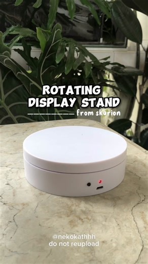 Live Rotating Display Stand for TikTok Selling