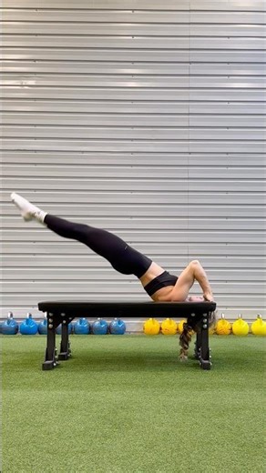 Ready to defy gravity?🪐Test your core strength with this ultimate workout challenge! #fitness #gym