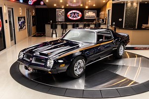 1974 Pontiac Firebird Formula Is the Last Muscle Car, Rocks 500-HP Built 455