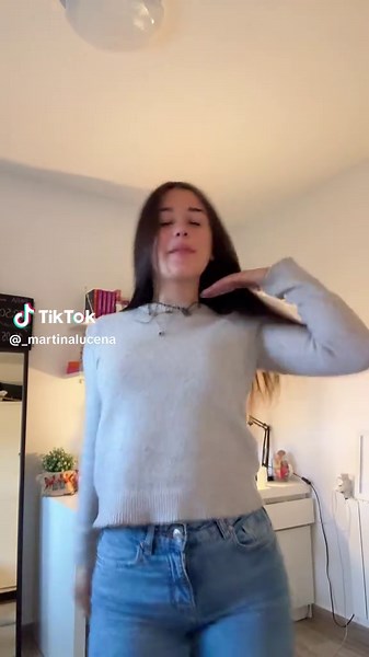 estoy bailarina estos días | dancer