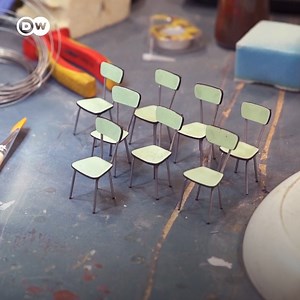 In the past, filmmakers often used miniature sets. Lyon-based artist Dan Ohlmann has been in the business of crafting them for a long time. He creates scenes true to the original on a scale of 1 to 12. | DW Euromaxx