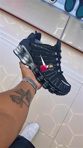 NIKE SHOX TL Review: Classic Nike Shox Return