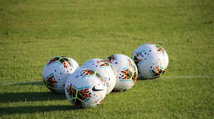 Mbappé signs in Italian D6!