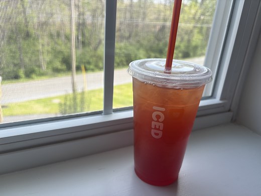 Do Dunkin’ Refreshers have caffeine? Here’s what I discovered after trying one