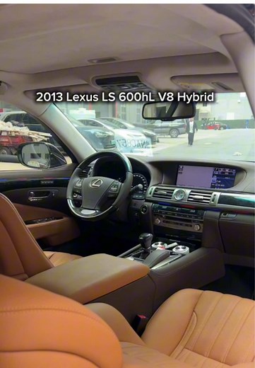 2013 Lexus LS 600hL V8 Hybrid Luxury Sedan