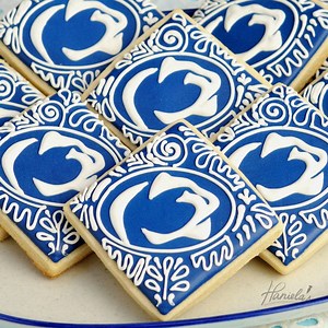 24K views · 282 reactions | Penn State Graduation Cookies Find a full tutorial on my you tube channel https://www.youtube.com/watch?v=eGQTB2ua_no #hanielas #graduation #cookies #pennstate | Haniela's | Facebook