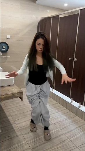First Time in School Toilet — Girl Used Tissue for Everything ft. ‪@ExplainBuzz‬