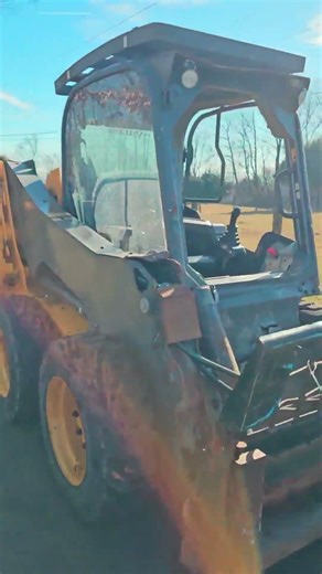 2013 VOLVO MC70C For Sale