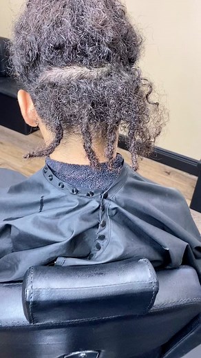 Instant Loc Crotchet Method Tutorial