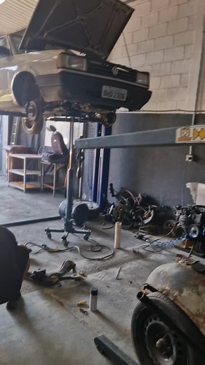 #vwparatiquadrada #vwparatiquadradav6 #v6audi #vw #quadradasbrasil #placapreta #forcalivre #arrancada #carroderua #6cilindros