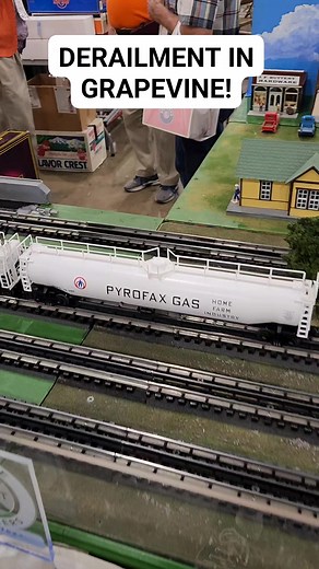 Major derailment in Grapevine, Texas! | Railroad Model Craftsman Magazine